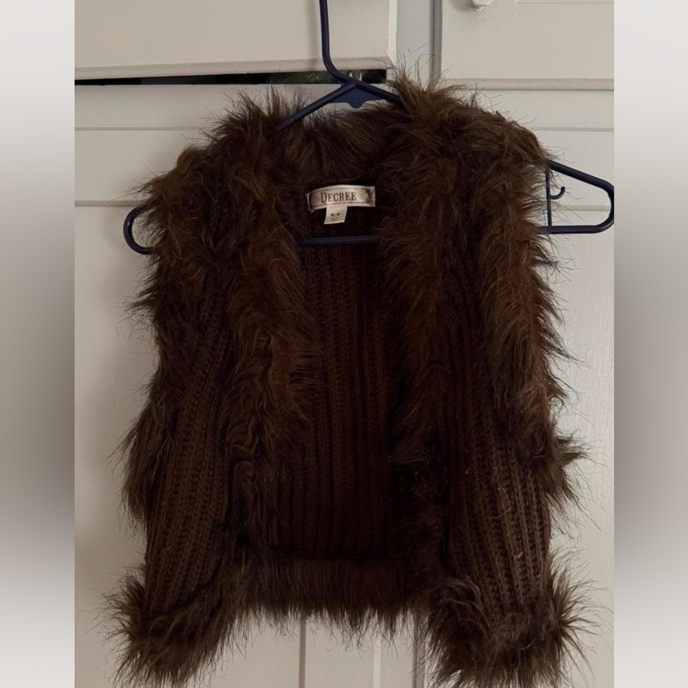 Decree Chocolate Furry Women's Sweater Vest